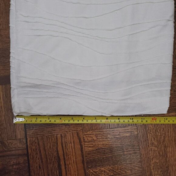 XXI White Bodycon Textured Dress- S - Picture 14 of 16